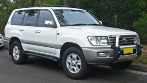 Roof Racks, Toyota Lancruiser 100 Series vehicle image